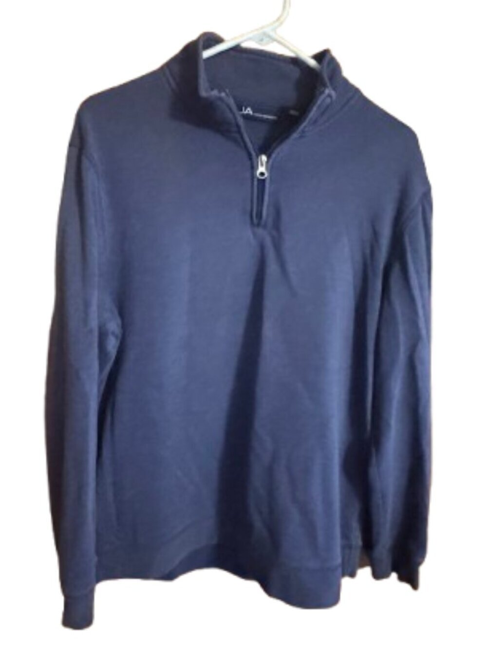 JA John Ashford Blue Men's Pull-over 1/4 zip, size Med (D16)